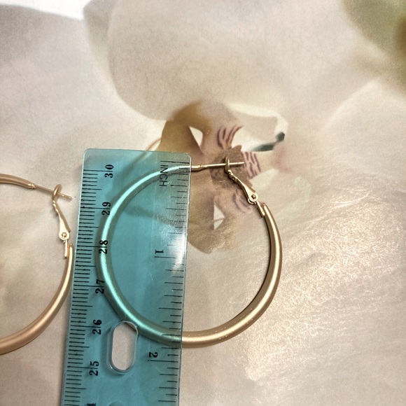 Matte Gold Gold Tone Earrings - Picture 3 of 5